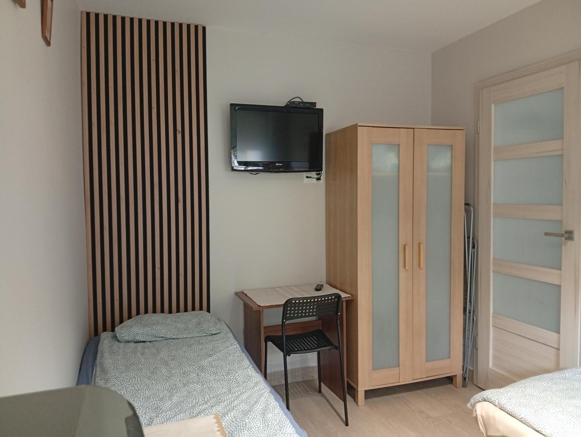 צ'סטוצ'ובה Apartament Zacisze 2 Big 4U מראה חיצוני תמונה