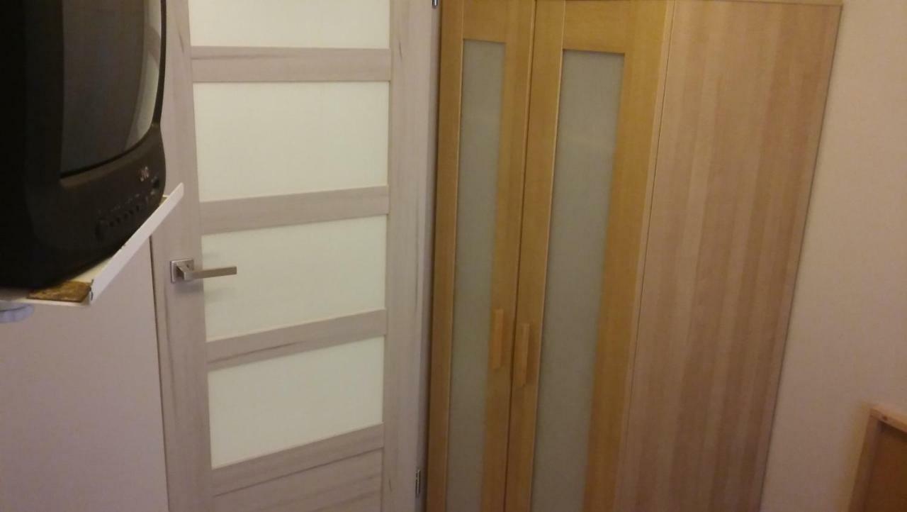 צ'סטוצ'ובה Apartament Zacisze 2 Big 4U מראה חיצוני תמונה